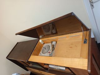 Aparador Vintage Radio TV Grundig