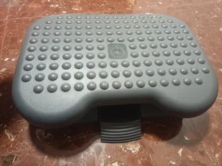 Reposapiés Escritorio Regulable Gris