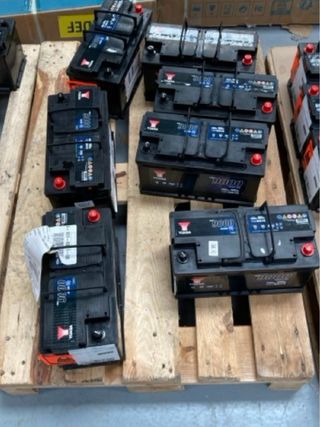 Batería Japonesa YUASA YBX9019 12V 95AH 850CCA