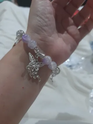 Pulsera amatista y plata con mariposa