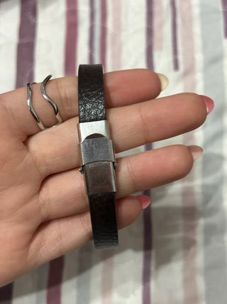 Pack de Pulsera Cruz y Jesús Marrón Plata y dorada