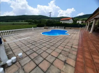 Servicio de jardinería y césped artificial