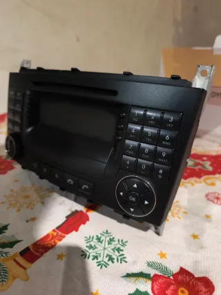 Rádio GPS Mercedes W203