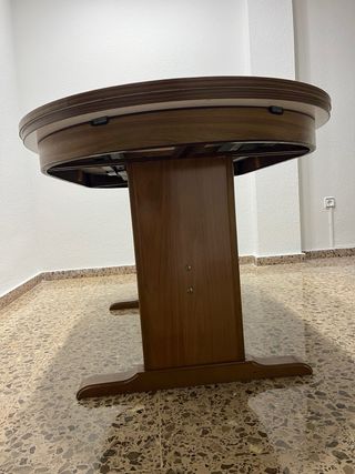 Mesa extensible con 6 sillas madera