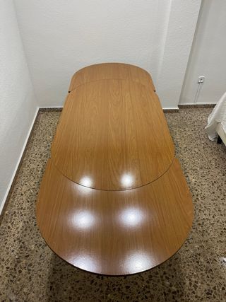 Mesa extensible con 6 sillas madera