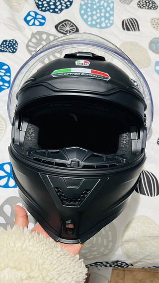 Casco de Moto covertible Negro mate.