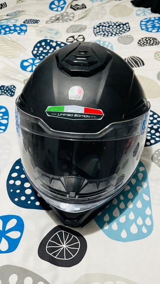 Casco de Moto covertible Negro mate.