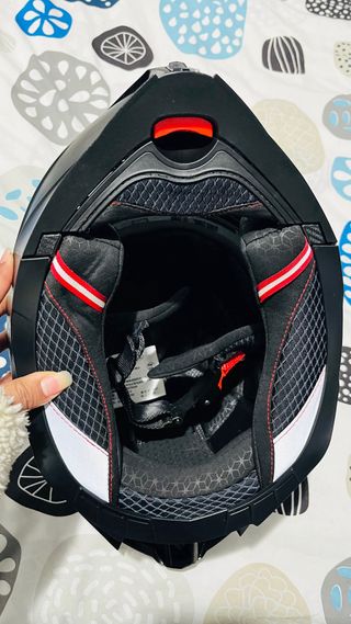 Casco de Moto covertible Negro mate.