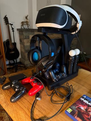 PS4 con Gafas VR, Juegos y Mandos soporte y disco
