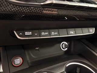 Audi A4 S4 3.0 TFSI 260kW quattro tiptron Avant