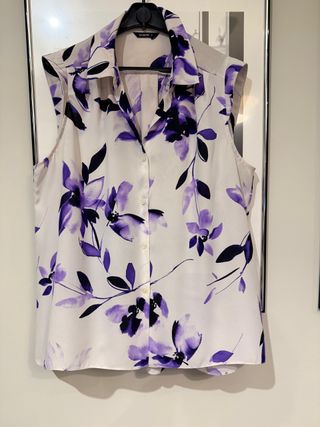 Blusa Roman floral sin mangas talla 16