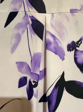 Blusa Roman floral sin mangas talla 16