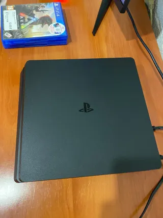 Pack PS4 Slim 1TB + Monitor AOC 24 165Hz