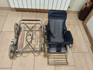 Carrito bebé clásico Arrué azul marino