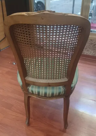 Juego 4 Sillas Época Luis XV madera y ratán