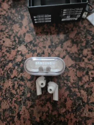 Samsung Galaxy Buds3 Pro Blancos