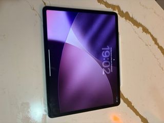 iPad Pro 12.9 5ª Gen + Magic Keyboard