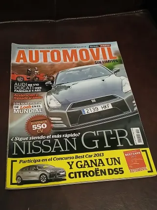 Revista Automóvil Nissan GTR