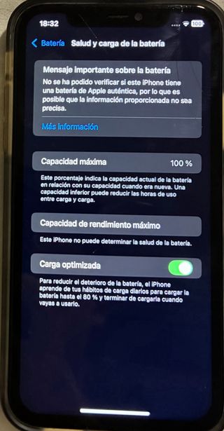 iPhone 11 64GB Negro - Pantalla y Batería Cambiada