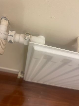 2 Radiadores de agua blancos