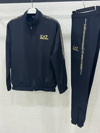 Conjunto EA7 Blanco y Negro