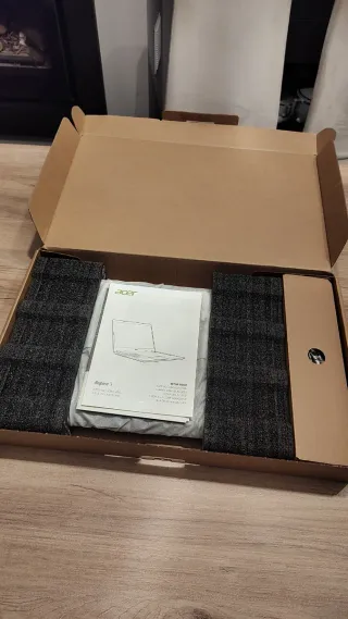 Portátil ACER Aspire 3