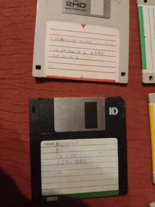 Lote de 11 juegos en Disquetes Verbatim 2HD msdos