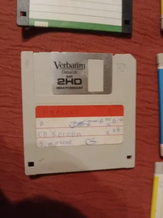 Lote de 11 juegos en Disquetes Verbatim 2HD msdos