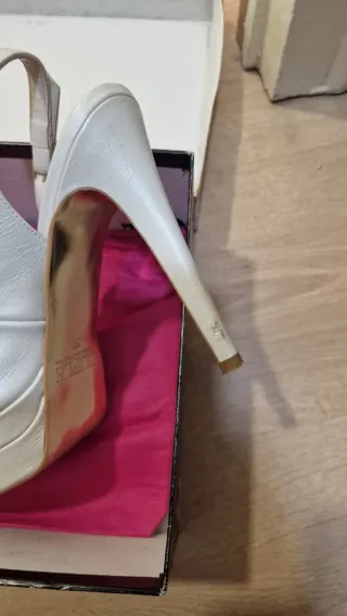 Zapatos de tacón Cuplé blancos