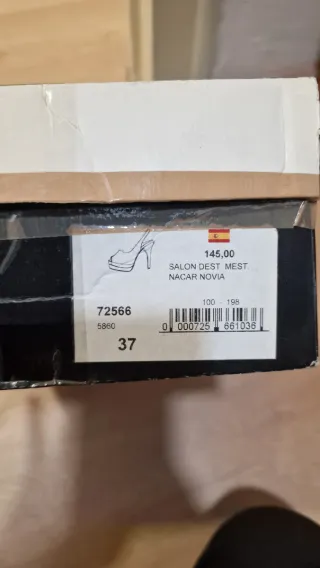 Zapatos de tacón Cuplé blancos