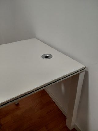 Mesa de despacho moderna blanca