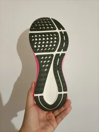 T40,5 Nike Structure 25