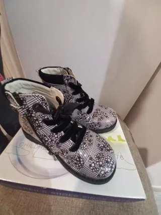 Anfibio Primigi vernice tartan flower