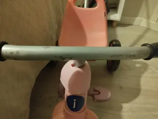 OFERTA!! Triciclo infantil rosa con manillar