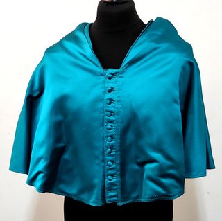 Muceta Traje Académico Verde Esmeralda