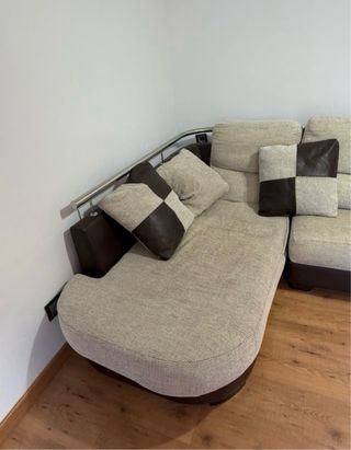 Chaiselongue de diseño beige y marrón