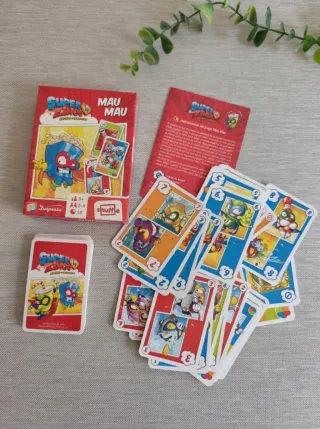 SuperThings juego de cartas Uno