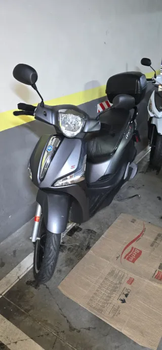 Moto Piaggio Liberty 125
