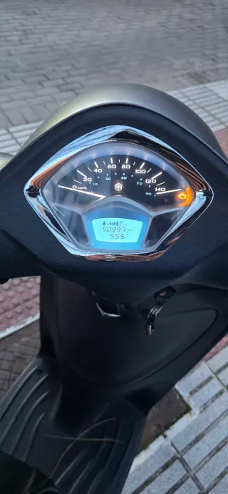 Moto Piaggio Liberty 125