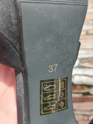 Total Lookers Scarpe Donna Nere Tacco Alto