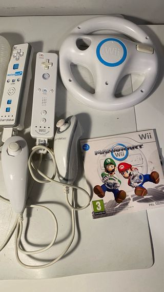 Consola Nintendo Wii + Mario Kart + 2 mandos