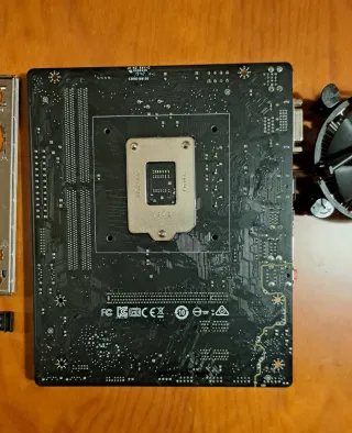 Placa Base + Procesador + Disipador