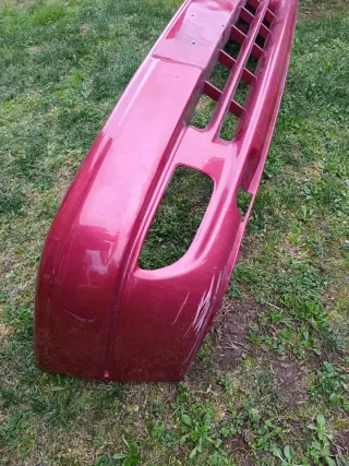 Paragolpes Delantero Citroën Saxo Rojo