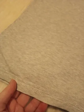 Canottiera a costine grigia