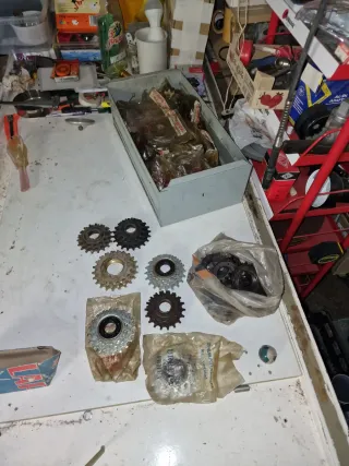 Lote piñones bicicleta antigua