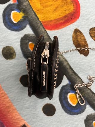 Monedero Etro Negro con Cadena