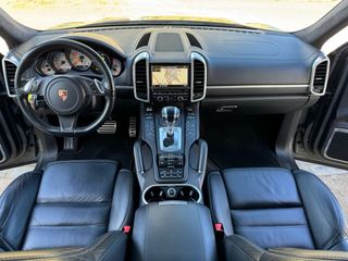 Porsche Cayenne 2013