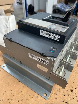 Interruptor Automático Schneider NS1000N