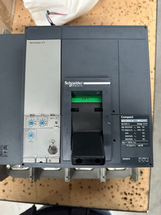 Interruptor Automático Schneider NS1000N