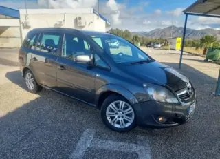Opel Zafira 2012